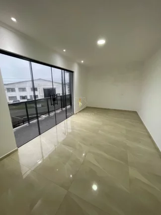 Imagem Sobrado com piscina para venda em Guaratuba(Coroados), 600m do mar!