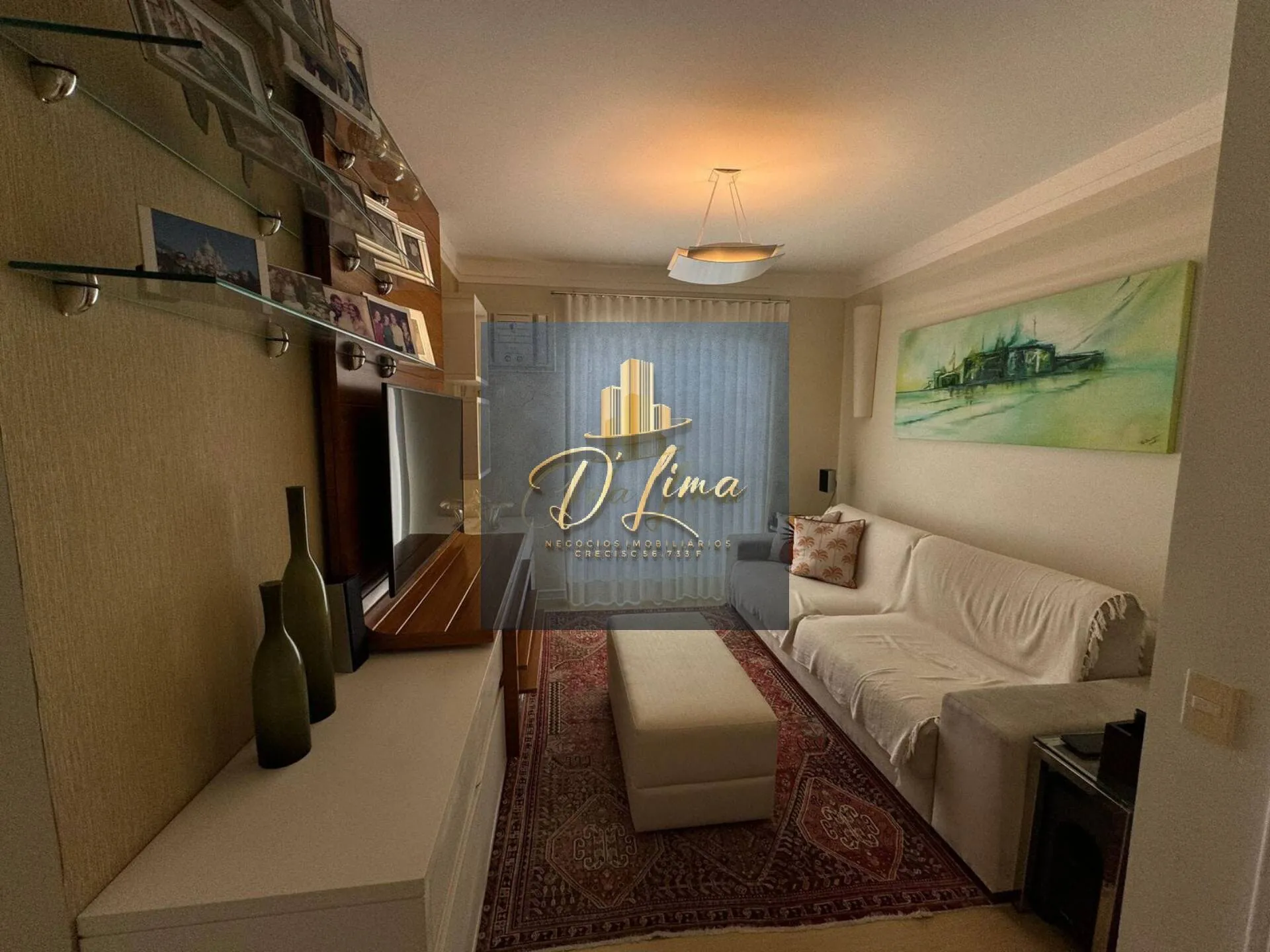 Imagem Vendo apartamento de Alto Padrão de 04 Dormitórios no bairro Centro - SC