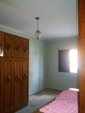 Imagem Sobrado 3 dormitórios 1 Suite e 3 Vagas de Gargens com Edicula