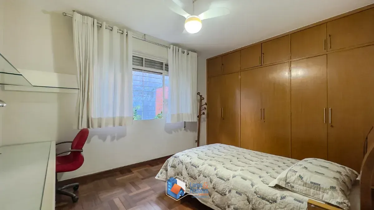 Imagem Casa para venda em Vila Madalena com 3 quartos, sendo 2 suítes, 257m²