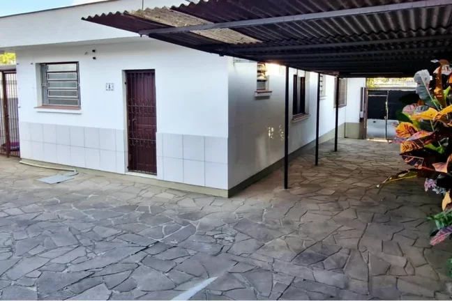 Imagem Casa para venda no bairro Jardim do Salso em Porto Alegre