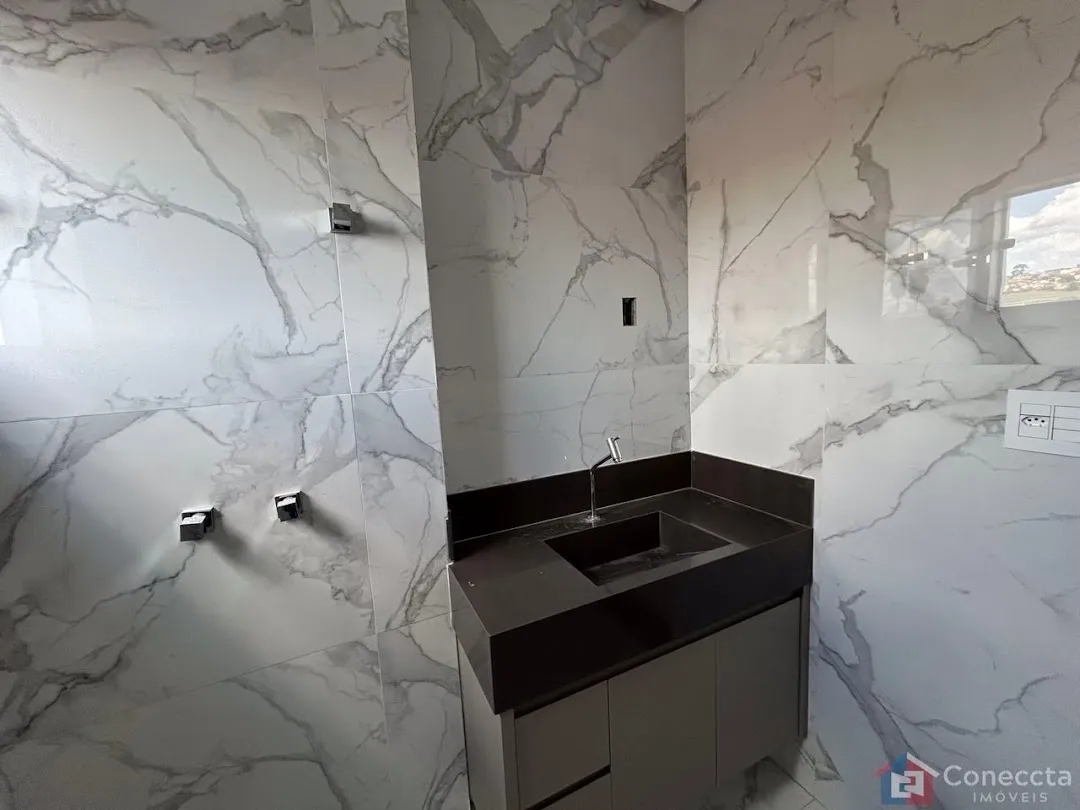 Imagem Apartamento com 2 dormitórios à venda, 70 m² por R$ 450.000,00 - Vila Garcia - Patos de Minas/MG