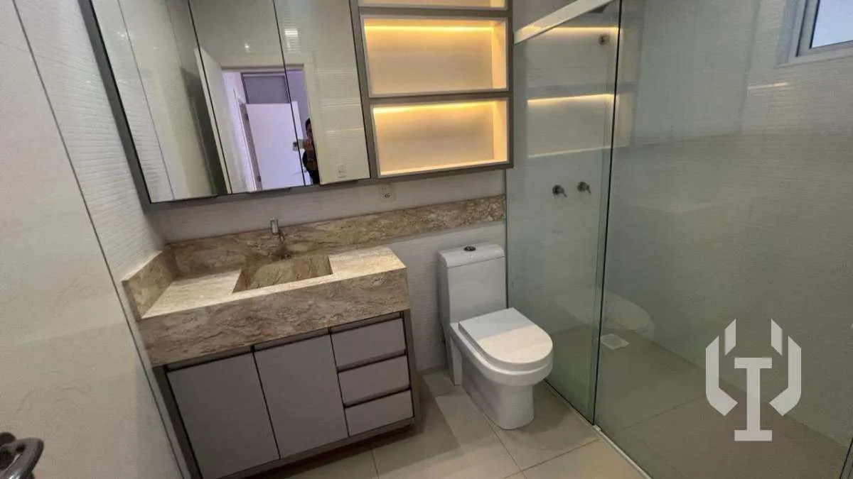Imagem Apartamento à venda, no EDIFÍCIO MOUNT EVEREST em Itapema, Meia Praia, com 4 quartos, 268,27m2