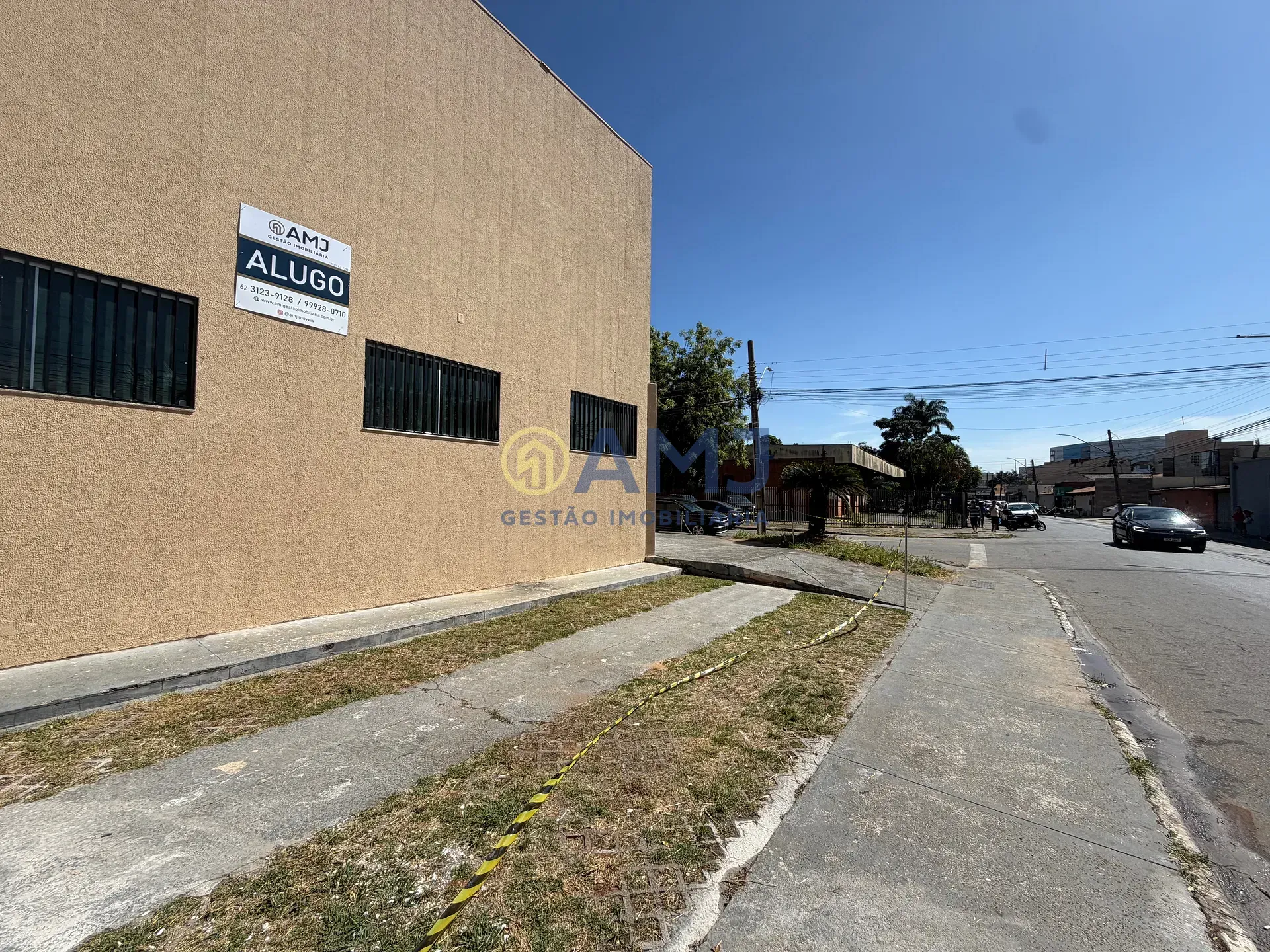 Imagem OPORTUNIDADE DE LOCAÇÃO - GALPÃO COMERCIAL NO SETOR COIMBRA