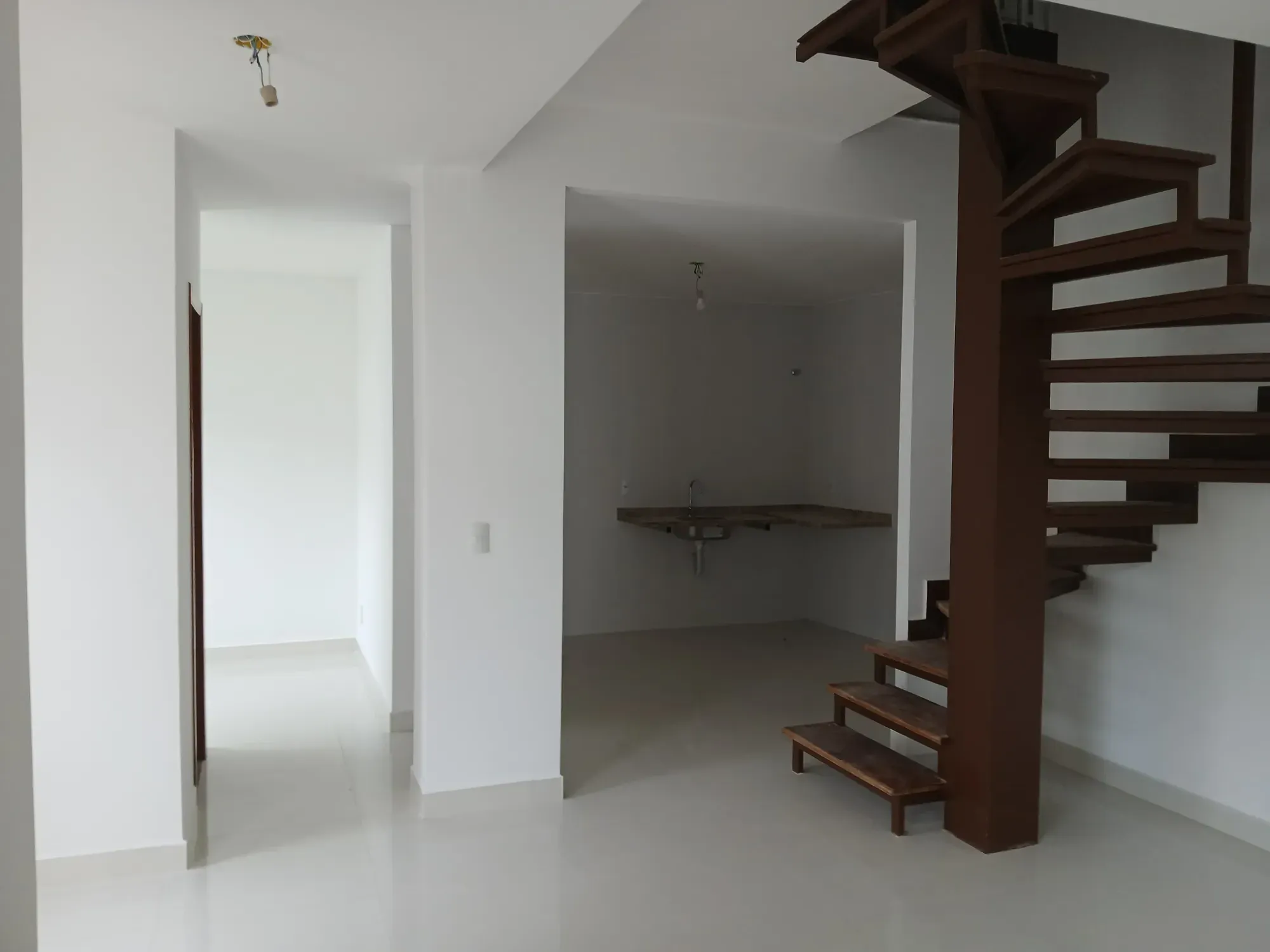 Imagem Casa de Vila com 3 Quartos à Venda, 105 m² em Itaipu - Niterói