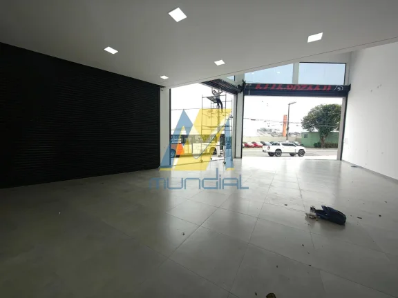 Imagem Salão Comercial para Locação | 220m² | Excelente Visibilidade e Estrutura