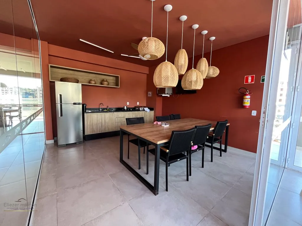 Imagem Apartamento a venda com 2 suítes no centro de Poços de Caldas MG