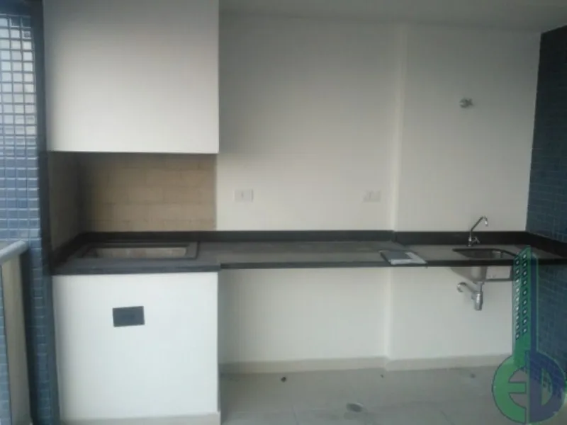 Imagem Apartamento de Luxo à Venda: 4 Quartos e 2 Suítes no Jardim, Santo André-SP! Condomínio Edifício Arcádia, 175m² e 4 Vagas.