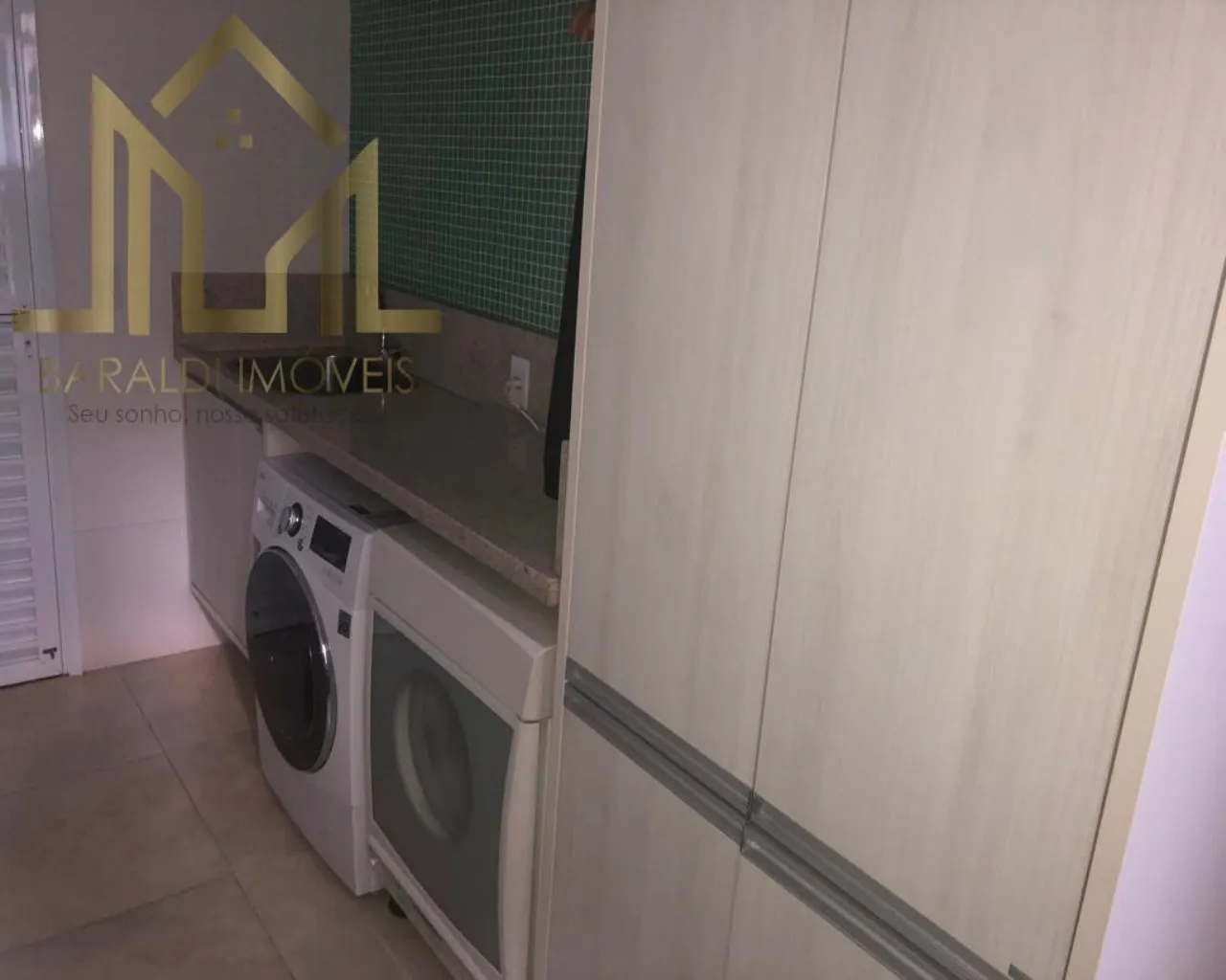 Imagem Sobrado em Condomínio para Venda em Sorocaba / SP no bairro Parque Residencial Villa dos Inglezes