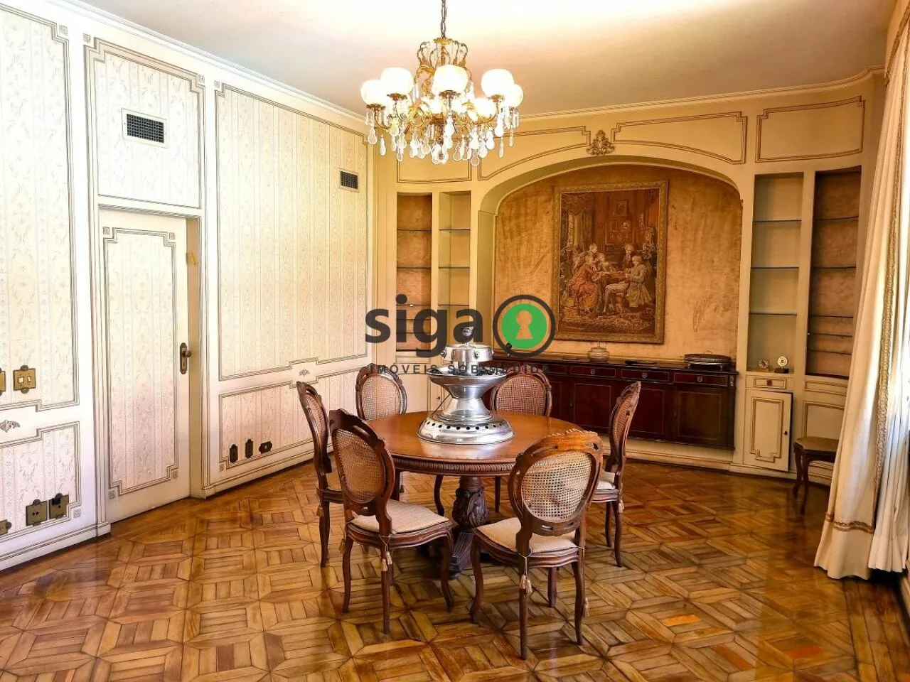 Imagem Casa a venda na Cidade Jardim com 5 quartos