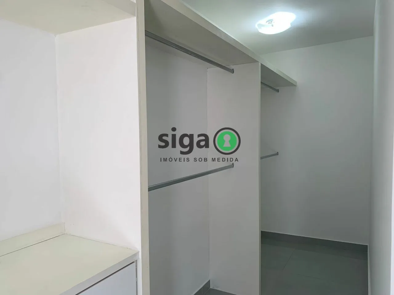 Imagem Sobrado á Venda e para Alugar- 250m², 3 quartos