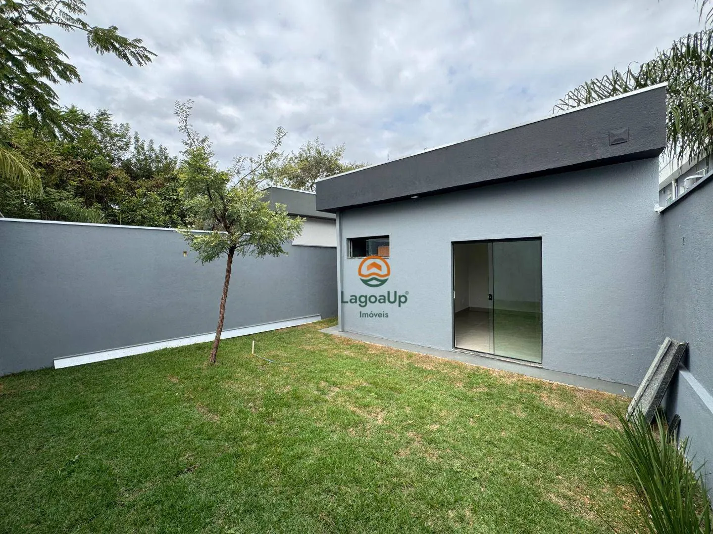 Imagem Casa com 3 dormitórios à venda, 96 m² por R$ 730.000,00 - Jardim Imperial - Lagoa Santa/MG