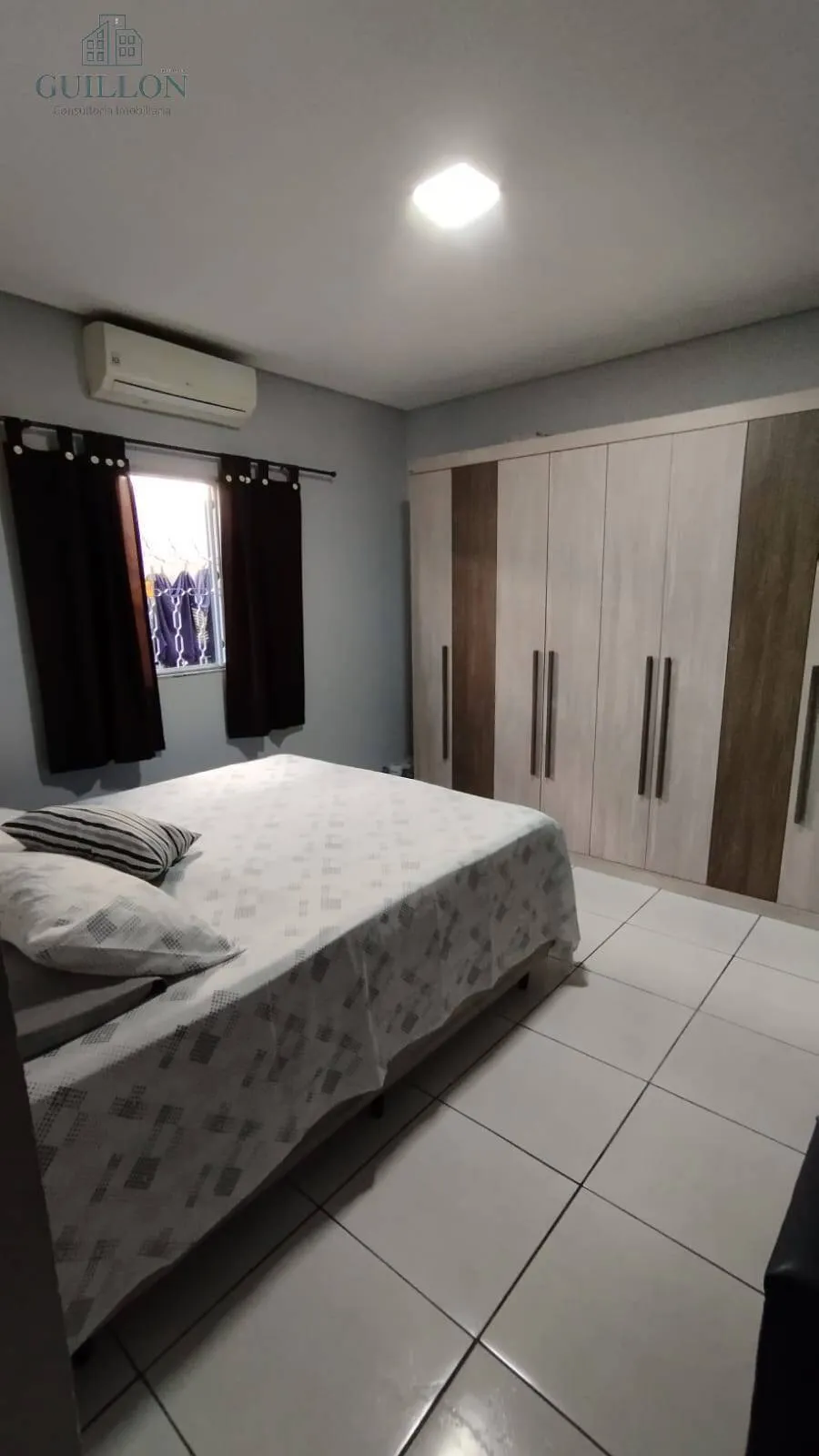 Imagem Casa à Venda - Bairro Feital