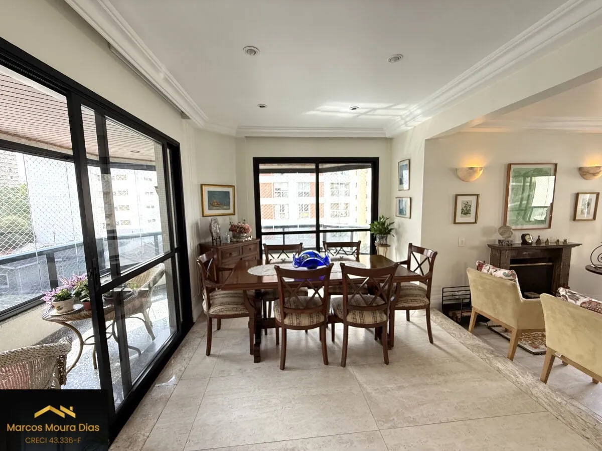 Imagem Apartamento 205m² com 4 Dormitórios ( 3 suítes) e 3 Vagas de Garagem. Edifício com lazer em Perdizes