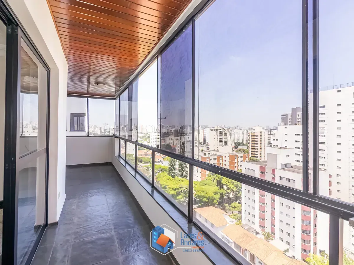 Imagem Apartamento para venda em Moema com 3 quartos, sendo 3 suítes, 249m²