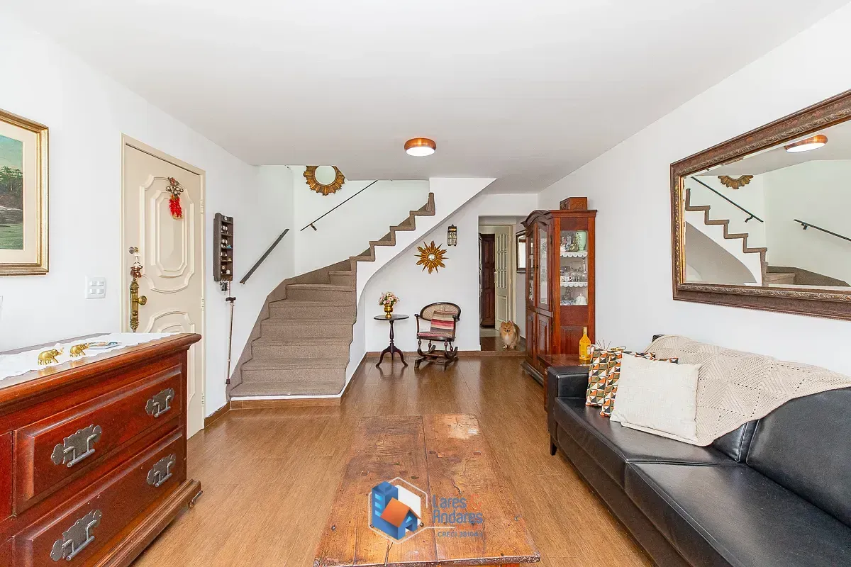 Imagem Casa para venda em Brooklin com 4 quartos, sendo 2 suítes, 144m²