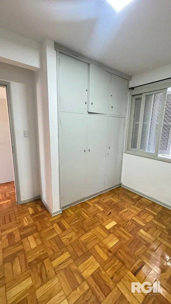 Imagem APARTAMENTO DE 3 DORMITÓRIOS COM VAGA DE GARAGEM NO CENTRO HISTÓRICO.