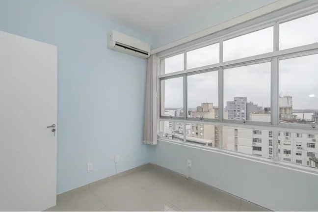 Imagem Sala para venda no bairro Centro Histórico em Porto Alegre