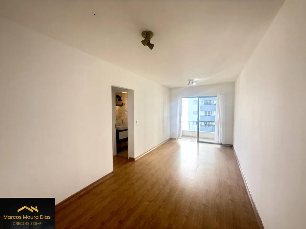 Foto do imóvel Apartamento com Portaria 24 hs e Gerador em Perdizes com 3 Dormitórios
