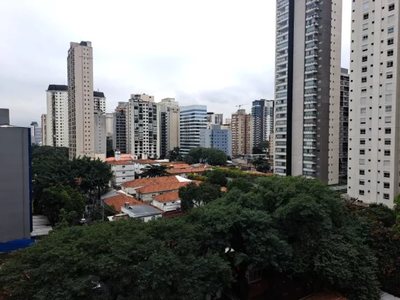 Imagem Studio de 27m², 1 dorm, vista livre 8º andar, 3 minutos da CPTM e 4 minutos do Shopping Vila Olímpia
