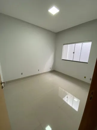 Imagem Casa com 3 Quartos à Venda, 109 m² em Jardim Caravelas - Goiânia