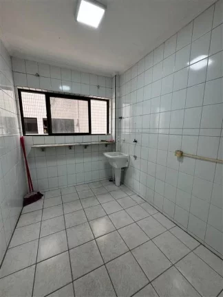 Imagem Apartamento à Venda em Guilhermina, Praia Grande - SP