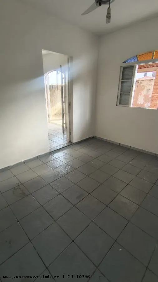 Imagem Casa para Venda em Maricá, Chácaras de Inoã, 2 dormitórios, 2 banheiros, 1 vaga