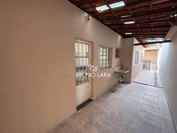 Imagem Casa à venda no bairro Canarinho em Igarapé/MG