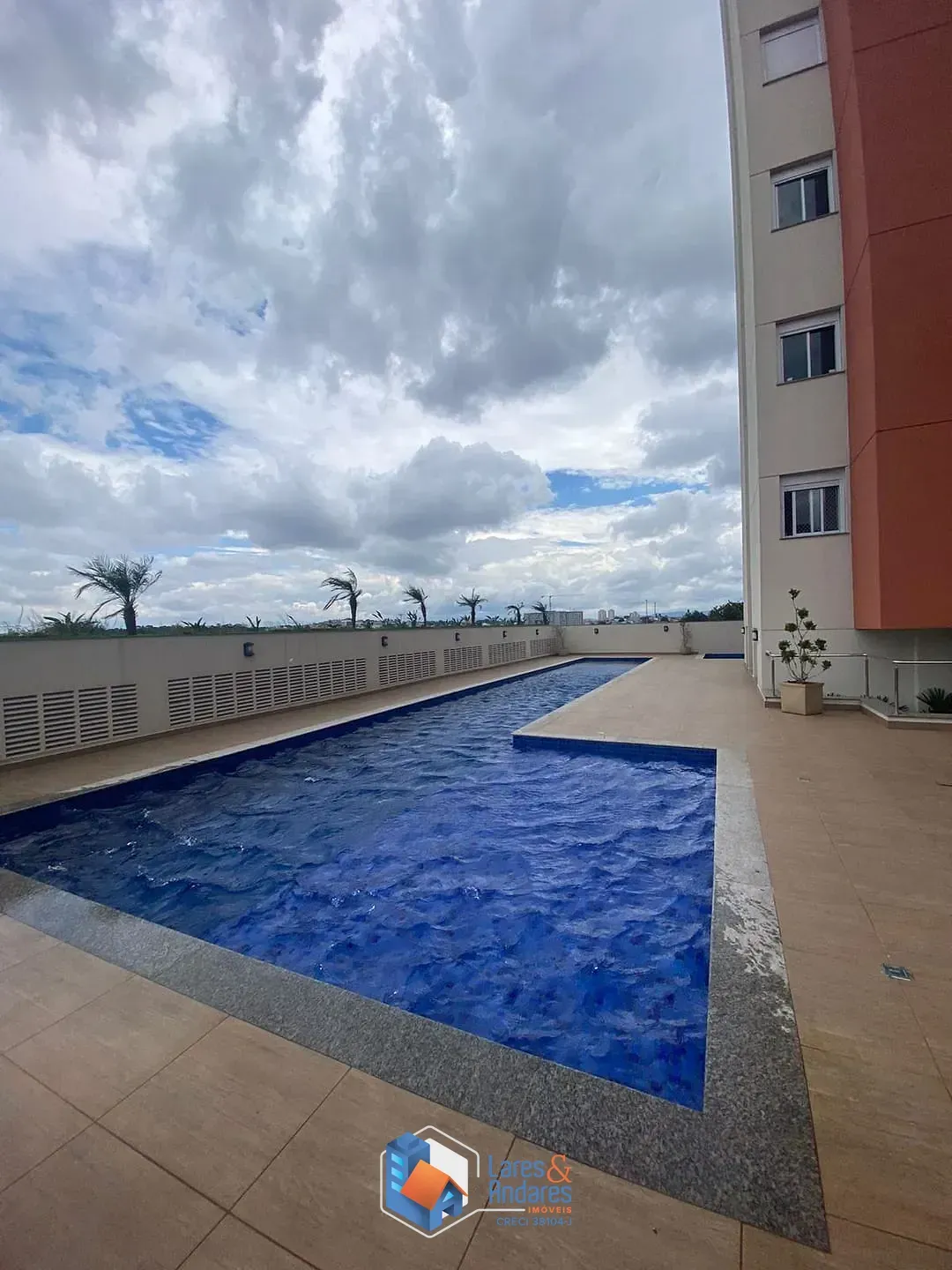 Imagem APARTAMENTO À VENDA COM 60 M², 2 DORMS, COM VARANDA, ÁREA LAZER E 1 VG - SÃO MIGUEL PAULISTA - SP.