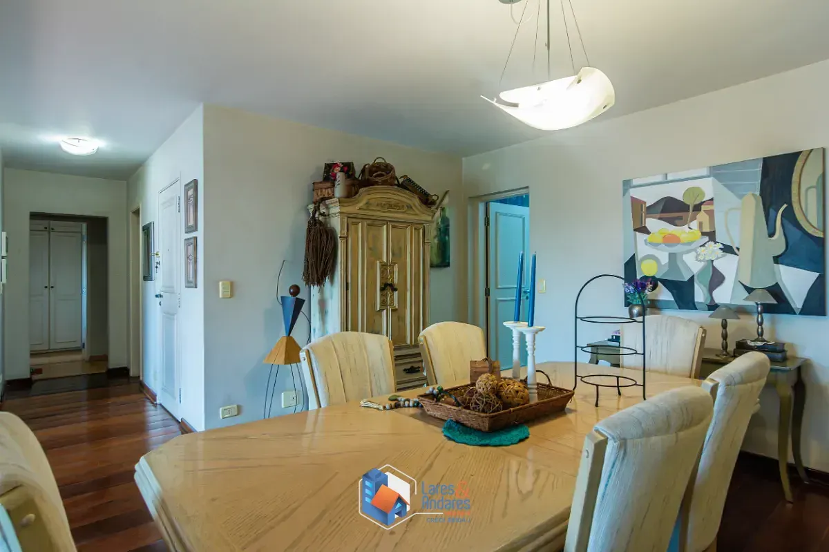 Imagem Apartamento para venda em Vila Morumbi com 4 quartos, sendo 3 suítes, 211m²