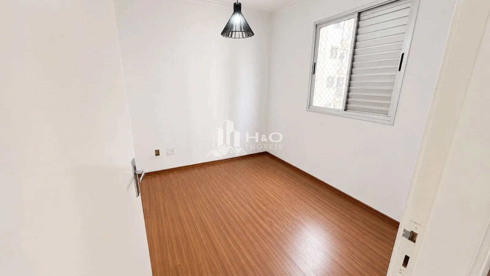 Imagem Apartamento à Venda na Cidade Líder com 2 Dormitórios Sacada 1 Vaga de Garagem e