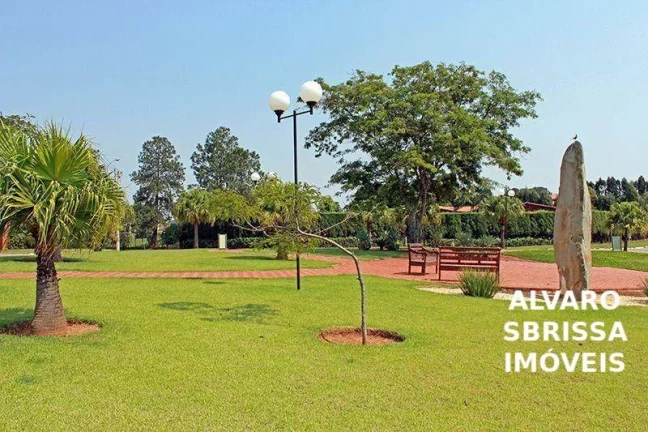 Imagem Terreno à venda com 3.000 m2 no Condomínio City Castello em Itu SP com excelente acesso a Rod Castelo Branco e Rodovia do Açúcar