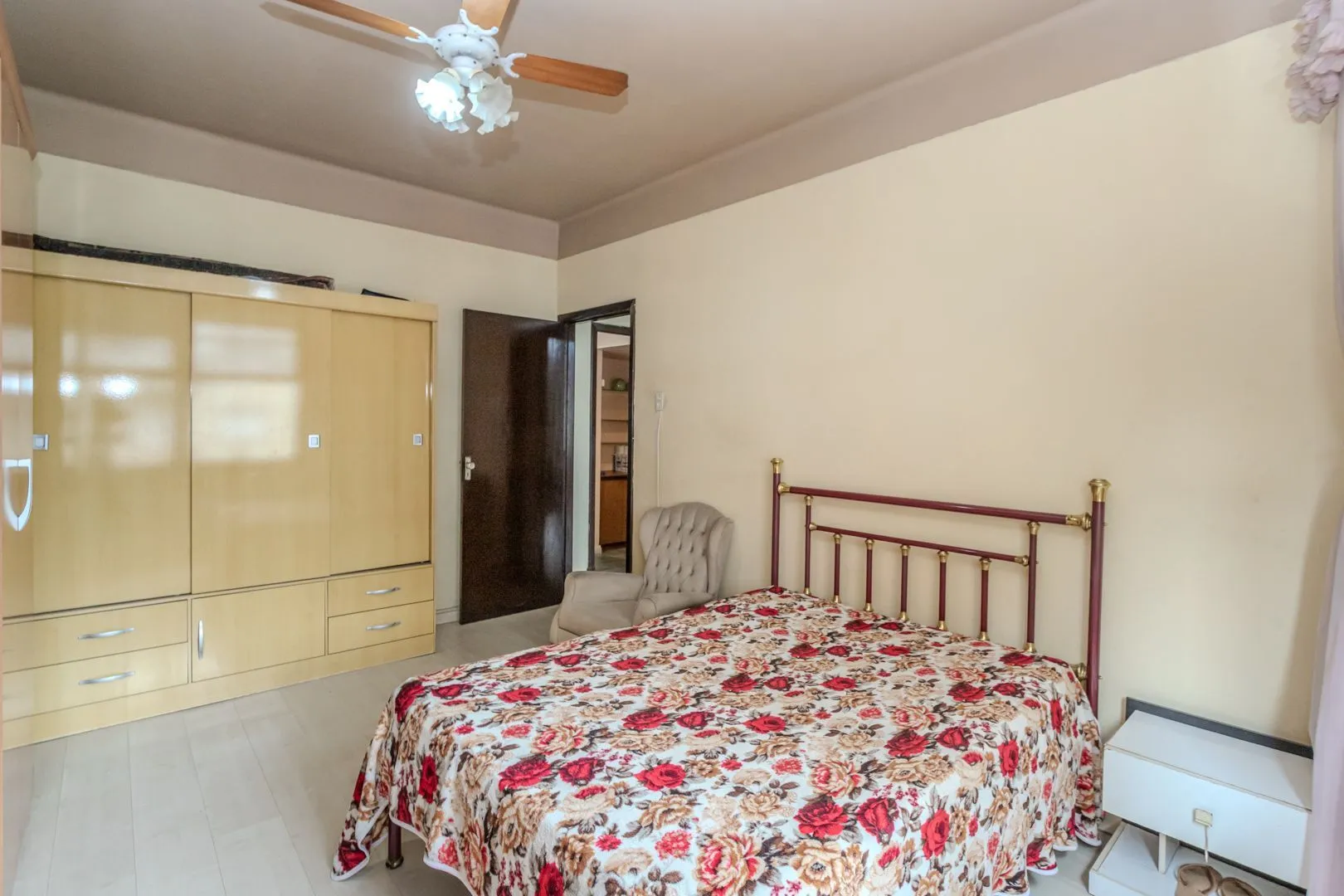 Imagem Apartamento no Centro de 4 dormitórios com 120m²