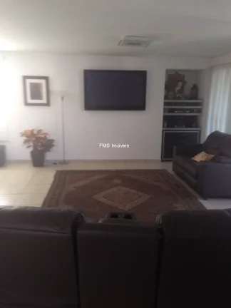 Imagem Luxuoso apartamento de 5 quartos com 5 suítes no Campo Belo, São Paulo-SP: 3 salas, 5 banheiros, 4 vagas e 447m² de área.