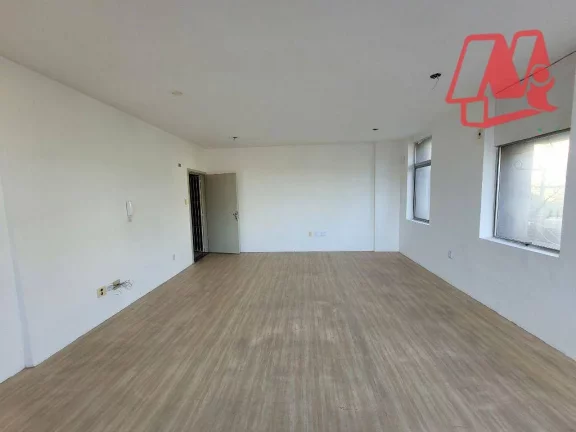Imagem Sala de frente na Protásio alves esquina São Manoel