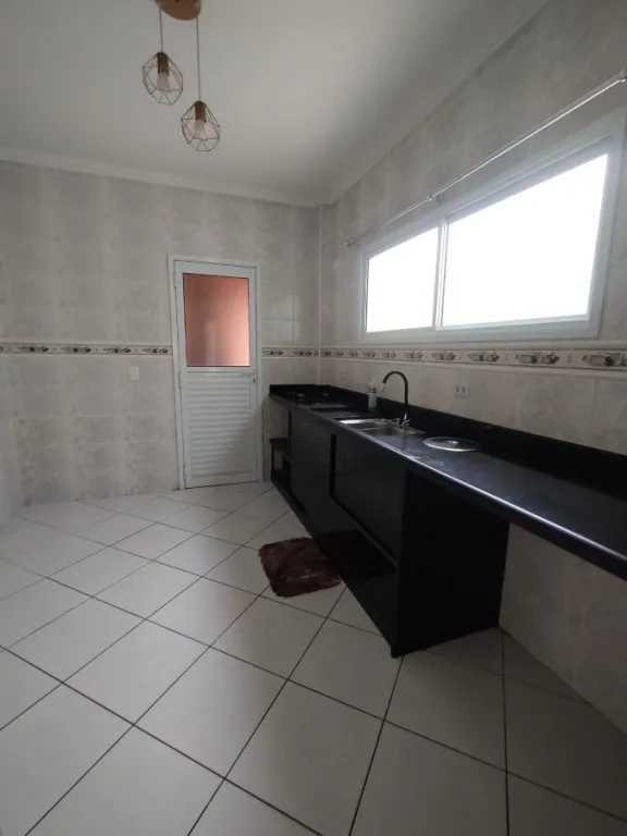 Imagem CASA COM 135,00 m² - CANTO DO FORTE - PRAIA GRANDE SP