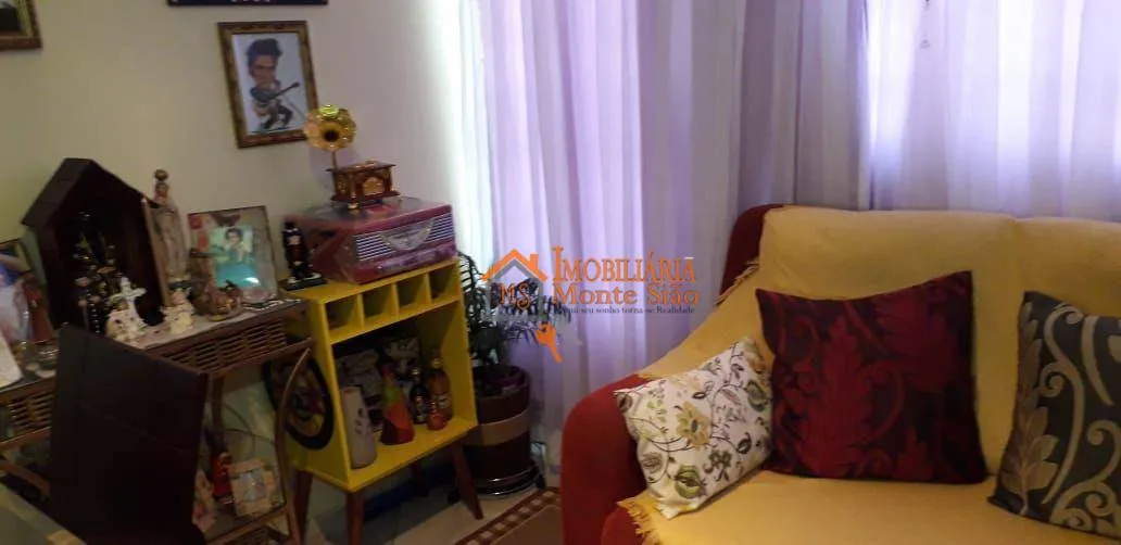 Imagem Casa com 2 dormitórios à venda, 44 m² por R$ 191.000,00 - Vila Carmela I - Guarulhos/SP