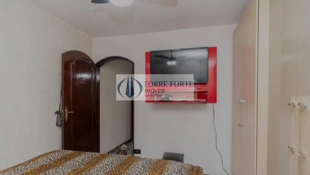 Imagem Sobrado com Churrasqueira 4 dormitorios 1 suite 2 vagas na Vila Carmosina.