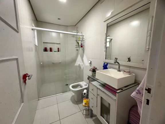 Imagem Casa com piscina á venda Guarujá/Sp