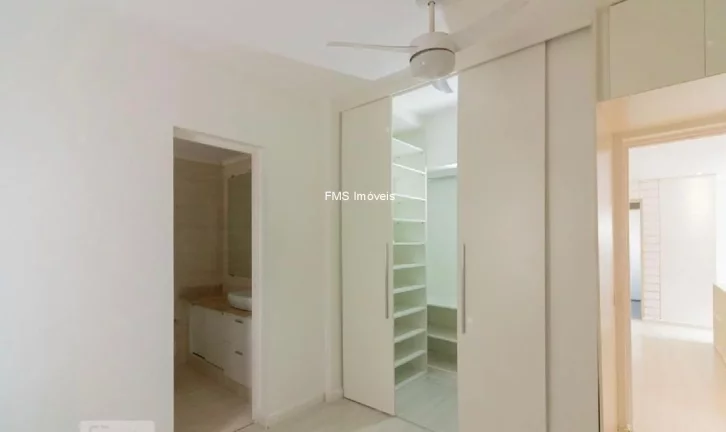 Imagem 2 Dormitórios à venda em Moema de 85m²