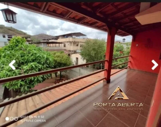 Imagem Casa Duplex com Loja Comercial em lote aprox 282 m2 - COD 650