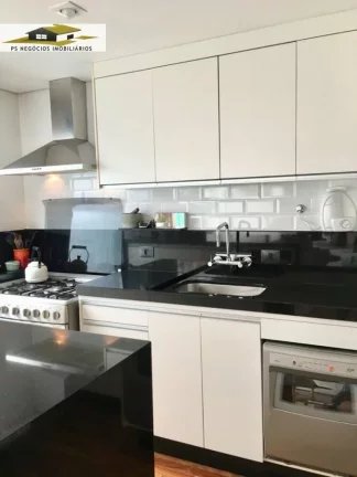 Imagem Sobrado em Condomínio para venda na Vila Gumercindo
