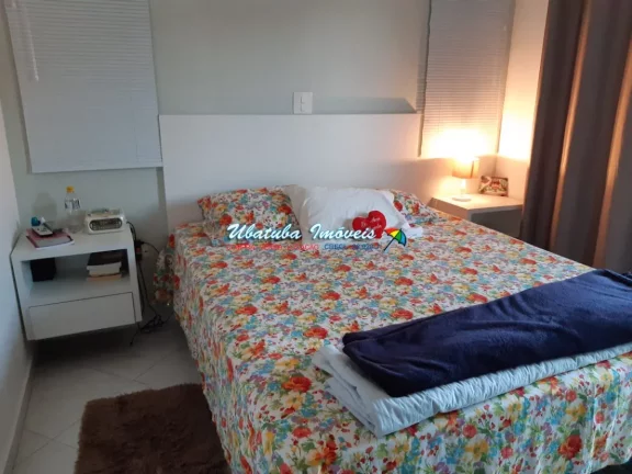 Imagem Excelente casa com piscina em condomínio fechado com 03 suítes