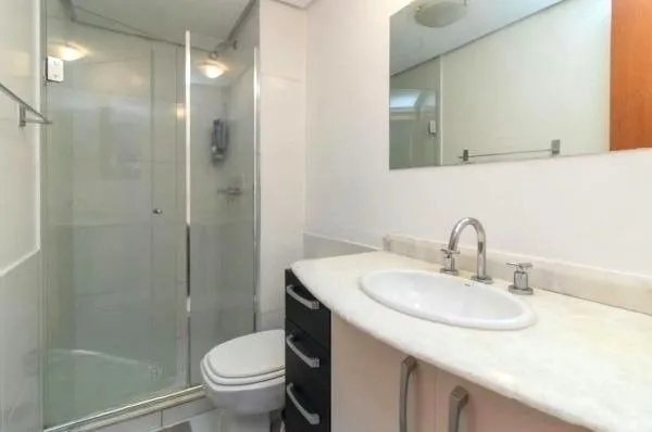 Imagem Apartamento na Cidade Baixa de 1 dormitório vaga e infra