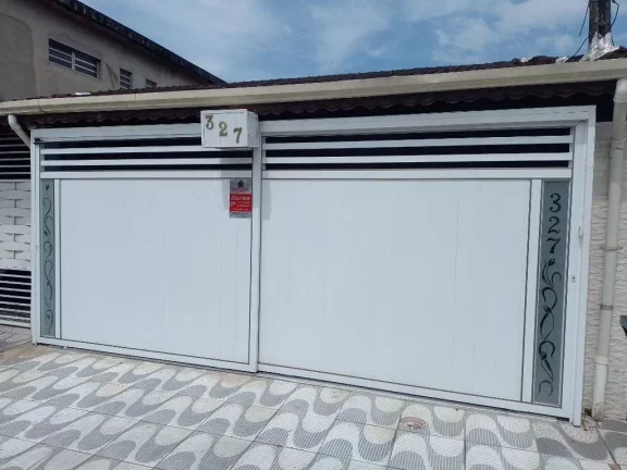 Imagem Casa com 3 dormitórios à venda, 80 m² por R$ 360.000,00 - Nova Mirim - Praia Grande/SP