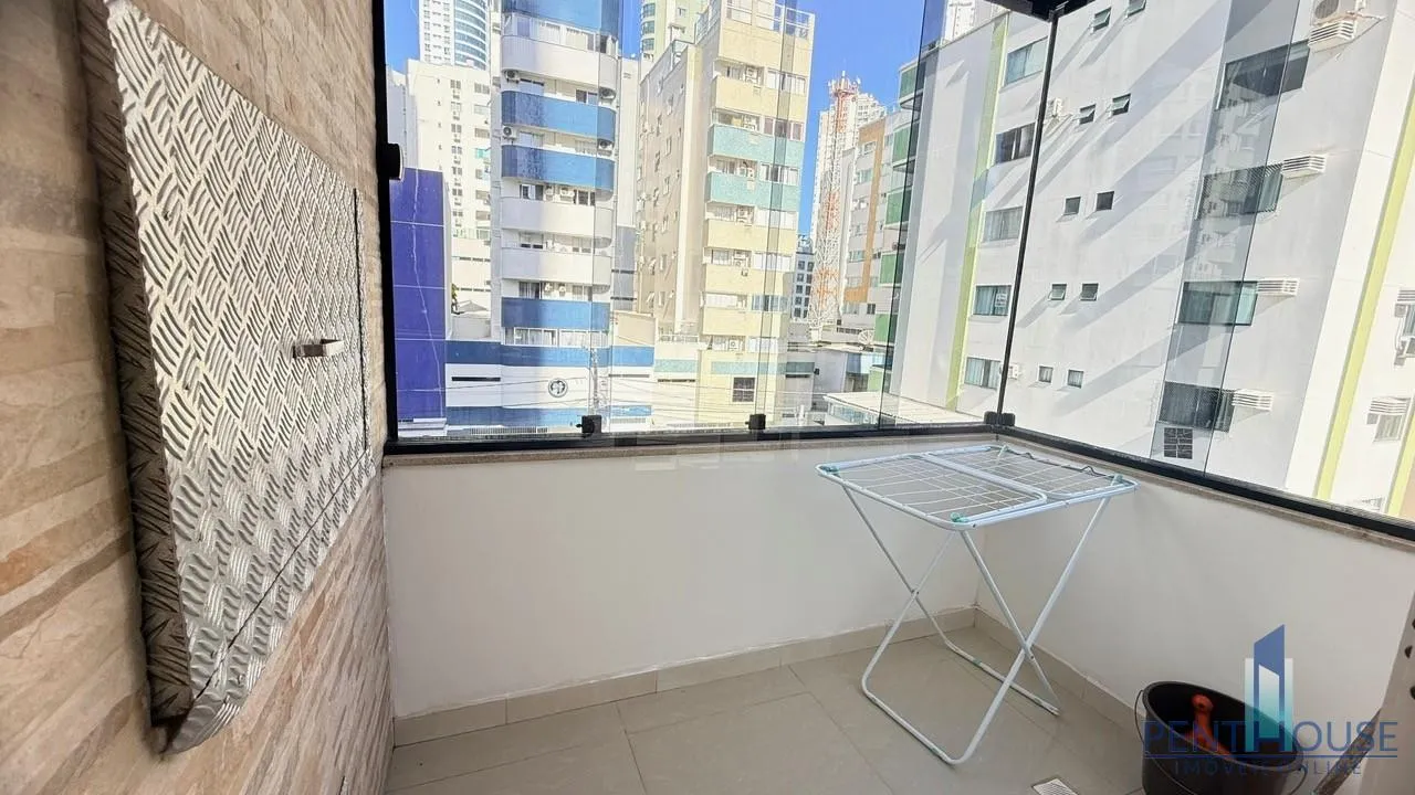Imagem Apartamento Zona Central para Venda em Balneário Camboriú, CENTRO, 2 dormitórios, 1 suíte, 1 banheiro, 1 vaga