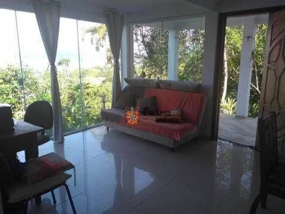 Imagem Casa com 4 dormitórios à venda, 180 m² por R$ 1.025.000,00 - Enseada - Ubatuba/SP