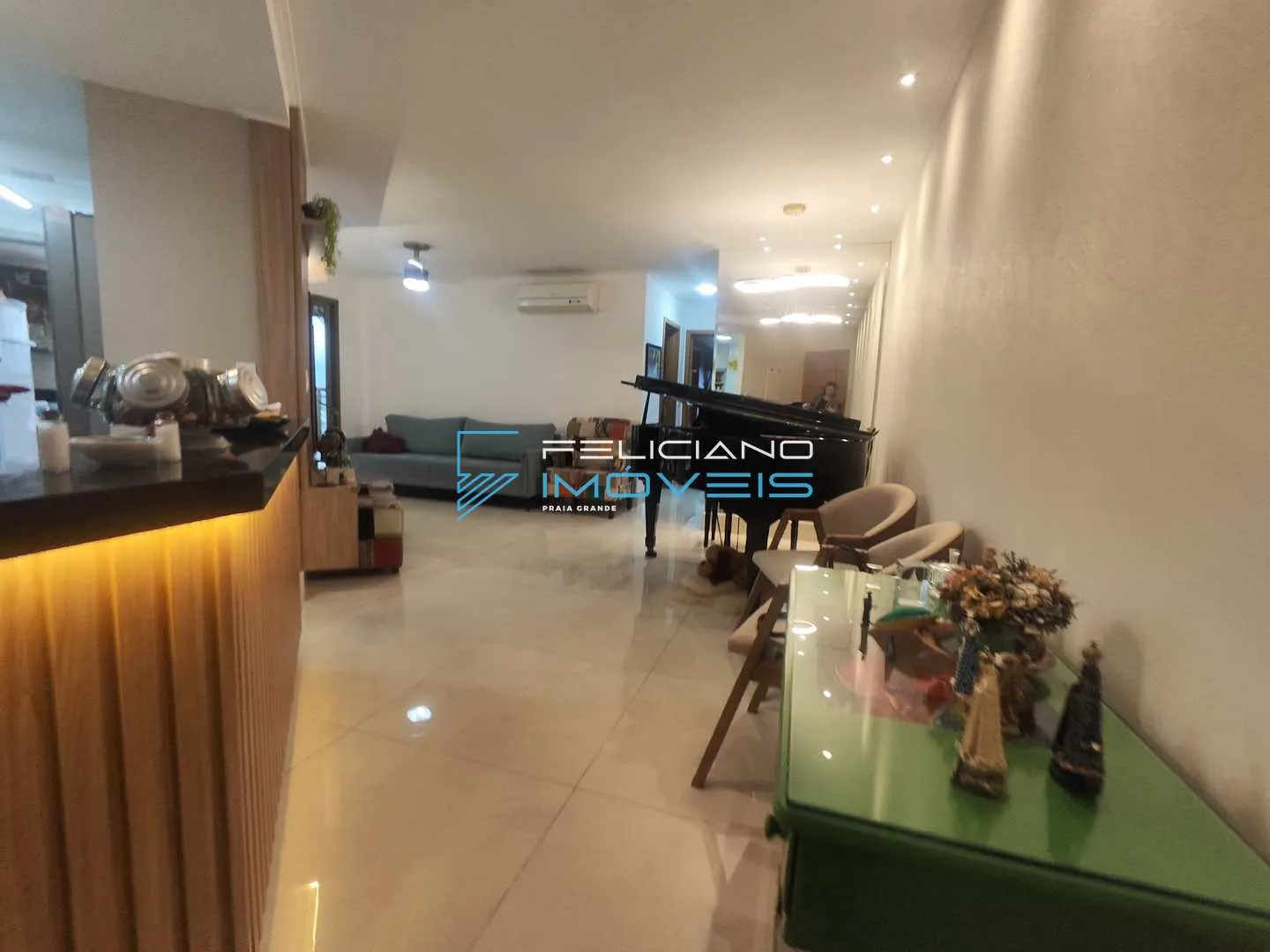 Imagem Apartamento com 2 quartos, Canto do Forte, Praia Grande - R$ 1.1 mi, Cod: 4384