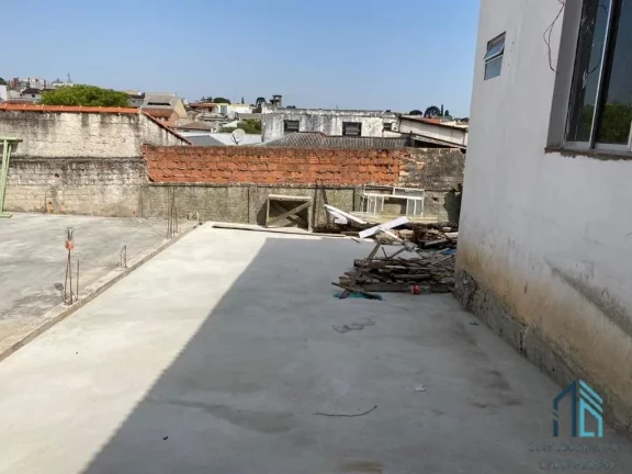 Imagem (PERMUTA) Casa térrea, 03 quartos c/suíte, parte podendo ser utilizado como Barracão, no Capão Raso em Curitiba PR