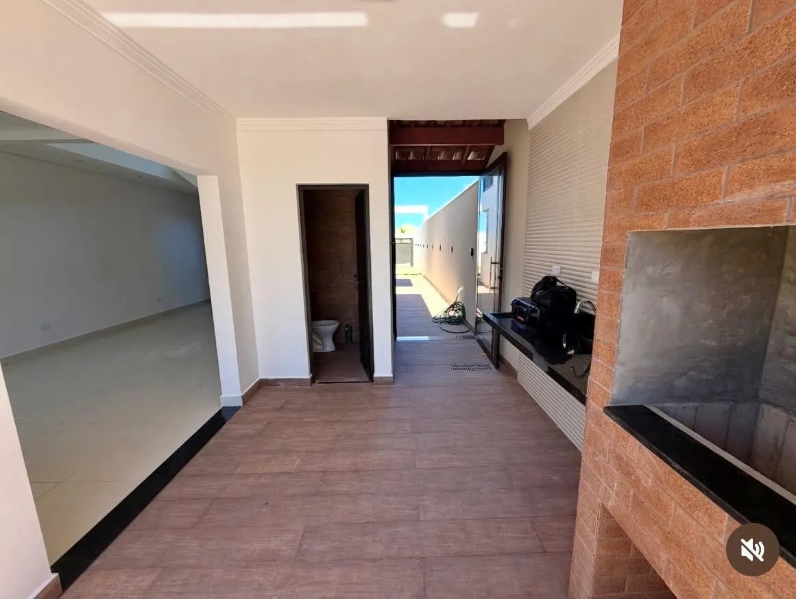 Imagem Casa para Venda em Itanhaém, Bopiranga, 4 dormitórios, 4 suítes, 2 banheiros, 4 vagas